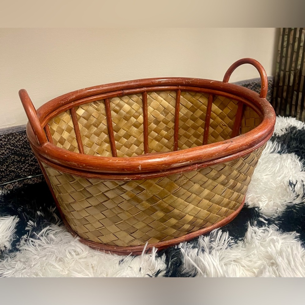 VTG, Asian Farmhouse Wicker Basket
